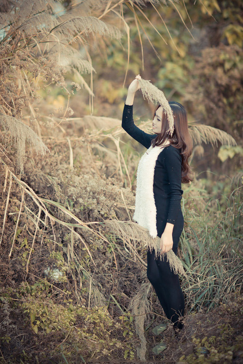 迷失在古镇之中的性感女郎