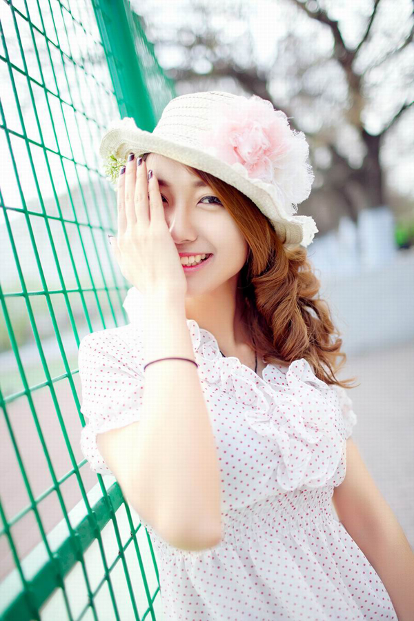 清纯MM可爱迷人唯美户外写真