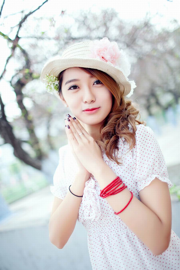 清纯MM可爱迷人唯美户外写真