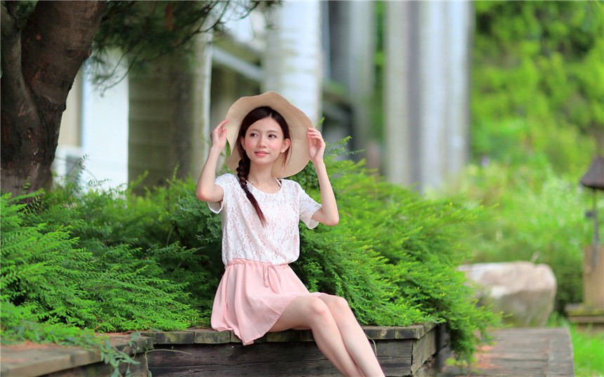 美女可艾阳光迷人清纯写真