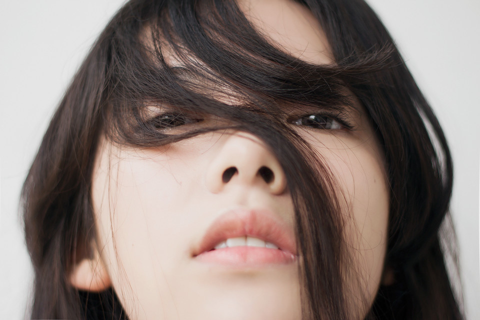 清纯美女迷人电眼写真