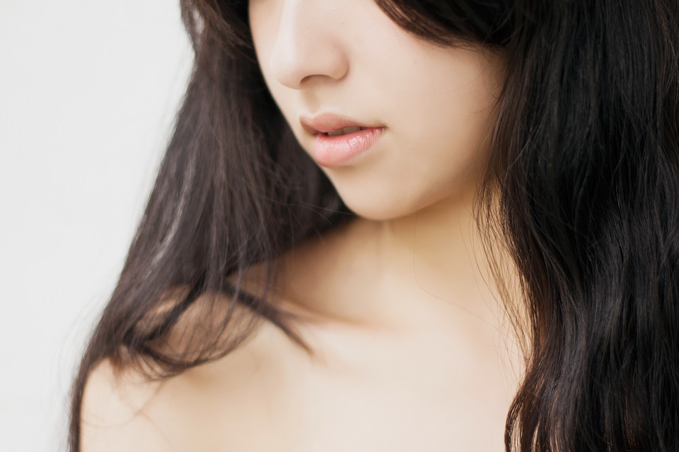 清纯美女迷人电眼写真