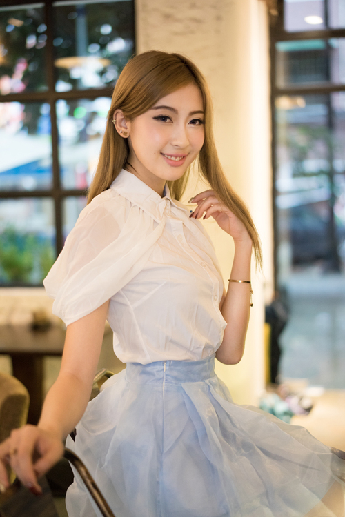 让人着迷的纯美女神