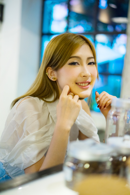 让人着迷的纯美女神