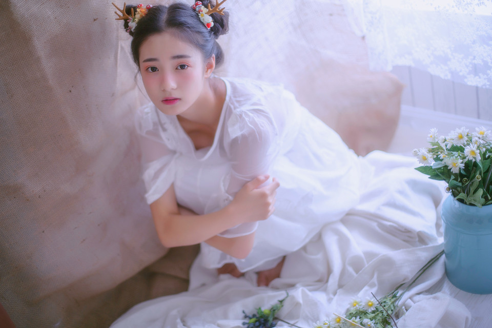 清纯美女唯美迷人写真