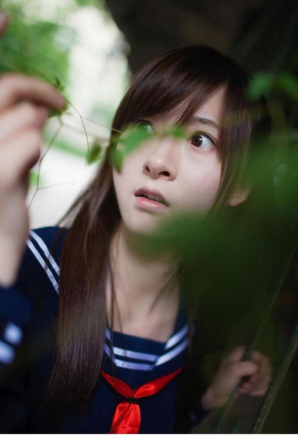 貌美如花水手服妹子很萌