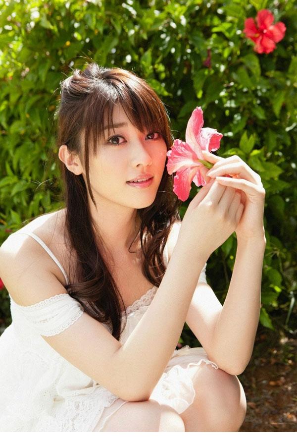 清纯浪漫郊外花之精灵