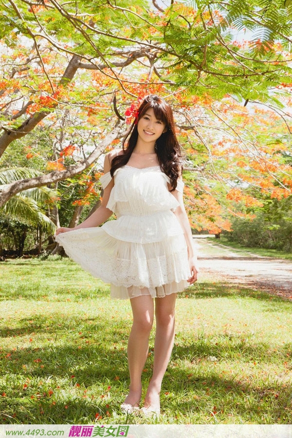 清纯浪漫郊外花之精灵