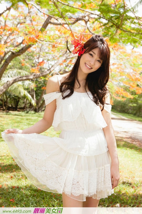 清纯浪漫郊外花之精灵