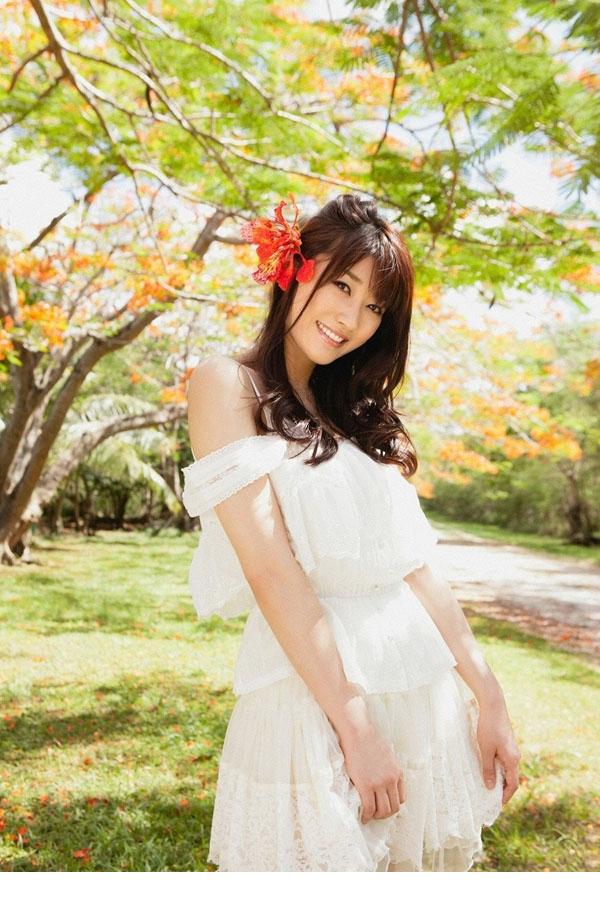 清纯浪漫郊外花之精灵