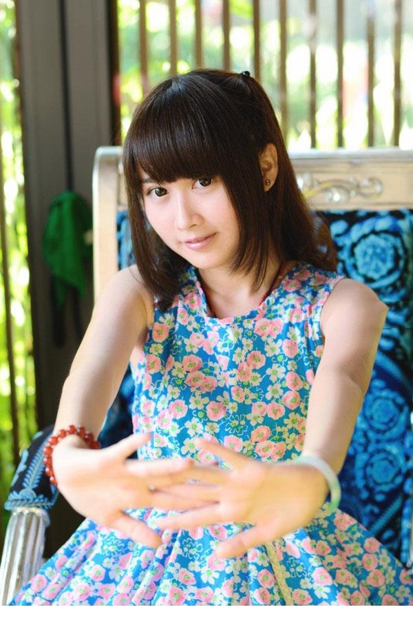 装作不经意的偶遇却留下踪影