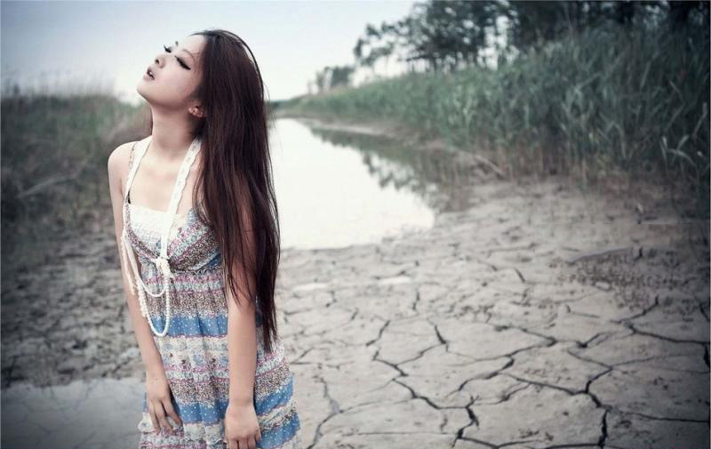 超强美少女模特户外唯美写真照