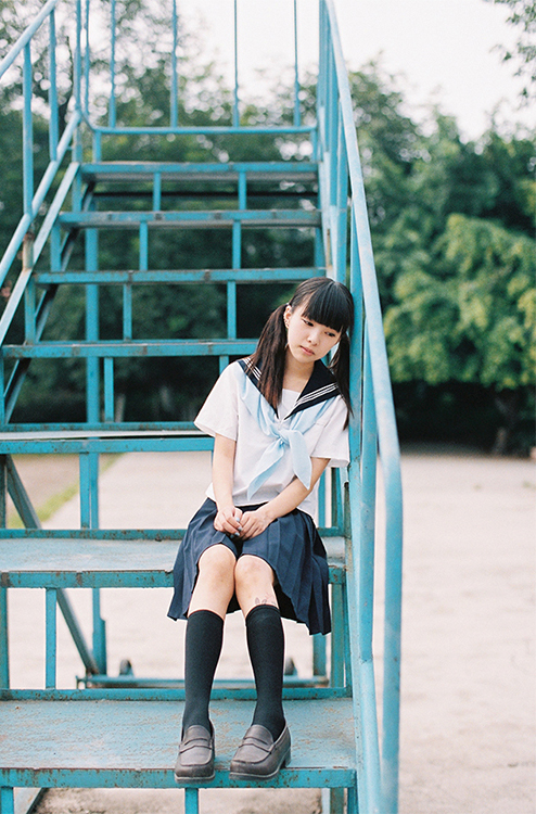 清纯校花夏日公园的愉悦