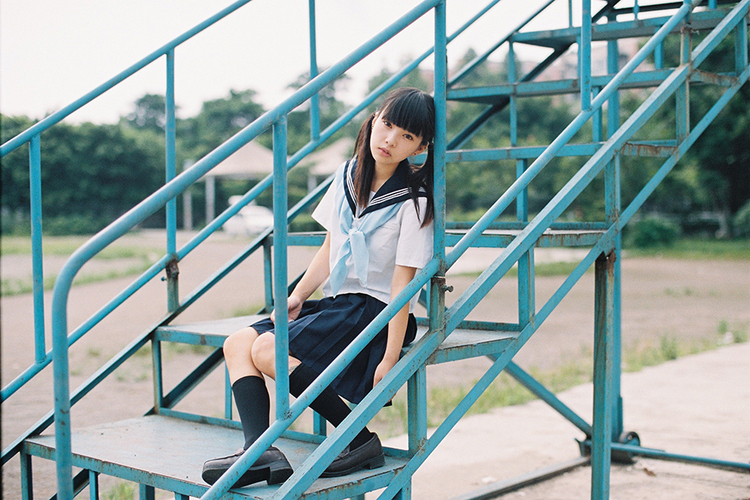 清纯校花夏日公园的愉悦