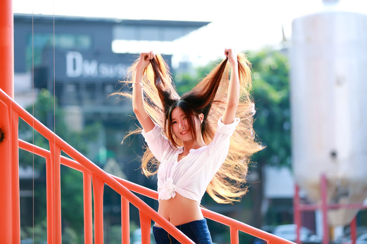 记录下晚秋的可爱少女