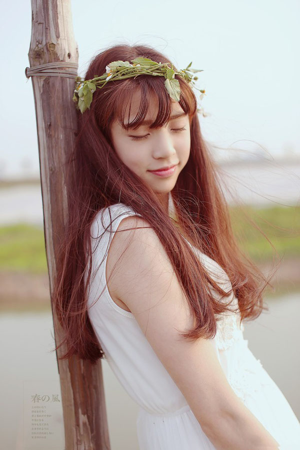 蜜桃般的甜美女生