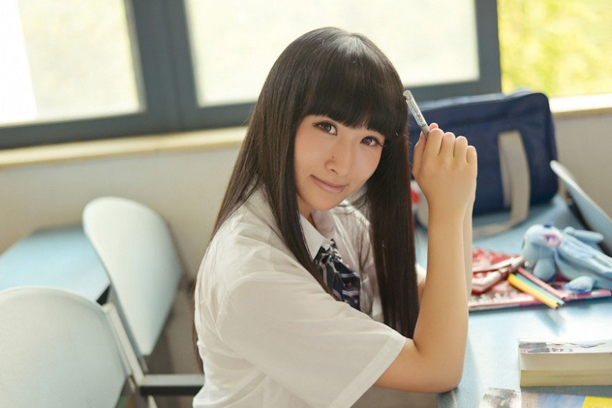 俏皮学妹绽放的小清新