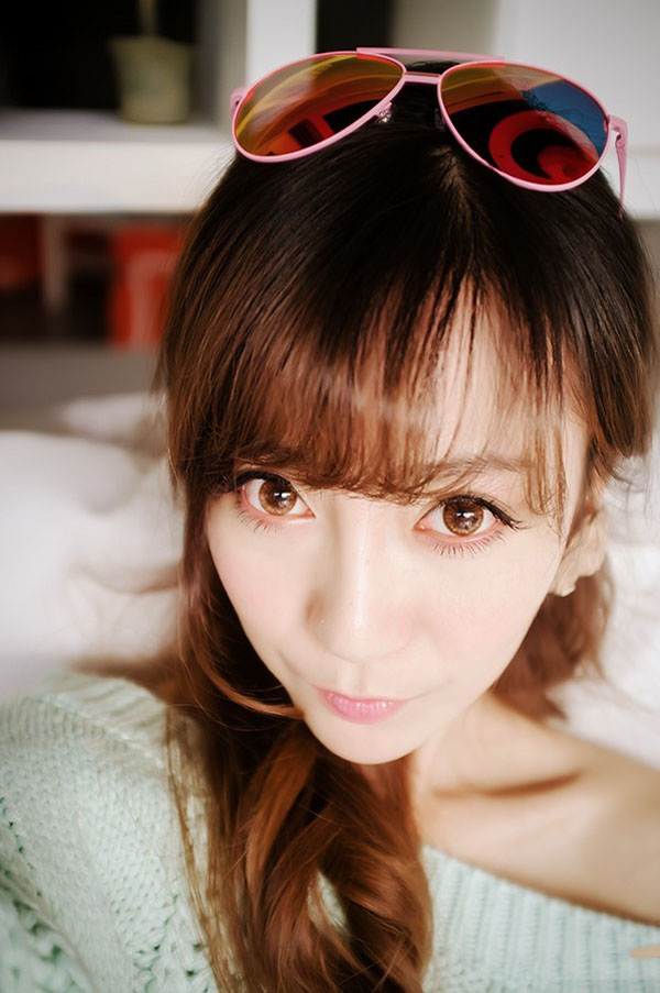 Monica美艳诱人的悠闲午后