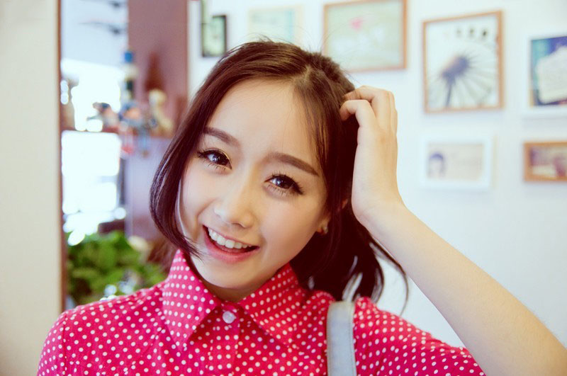 清纯可爱的软妹子一枚