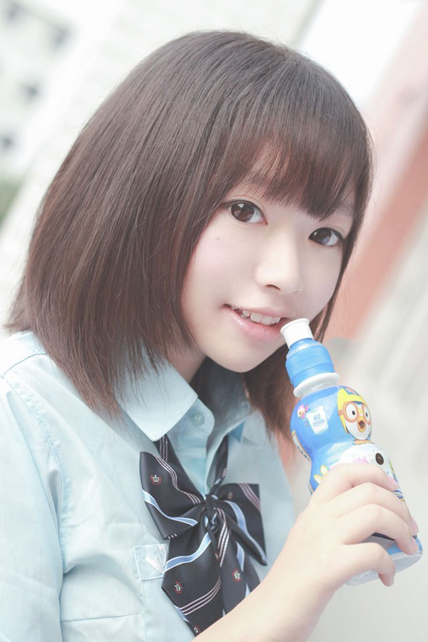 冬日清纯可爱的小橘子少女