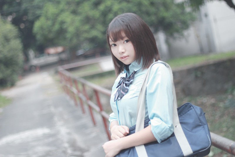 冬日清纯可爱的小橘子少女