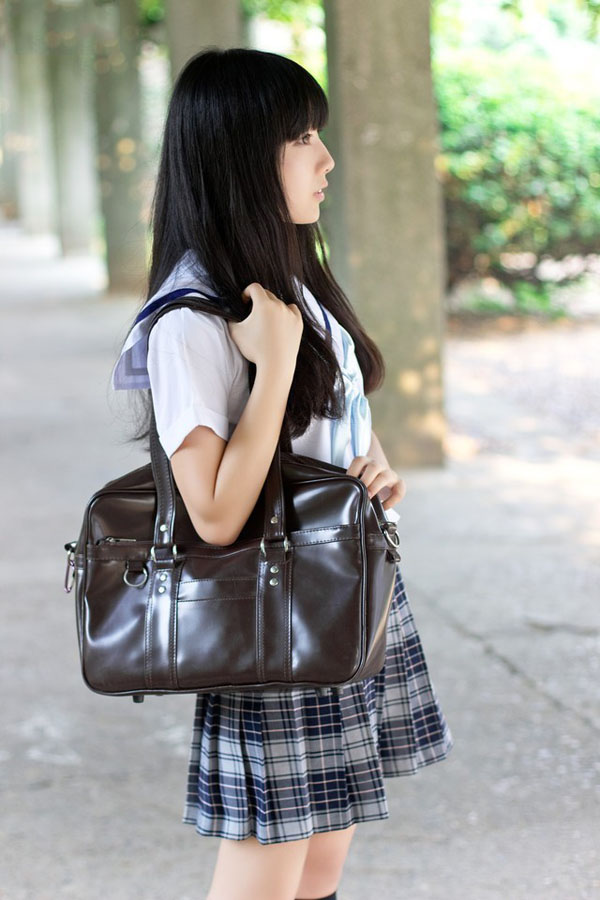 闲暇周末时光的清纯学妹