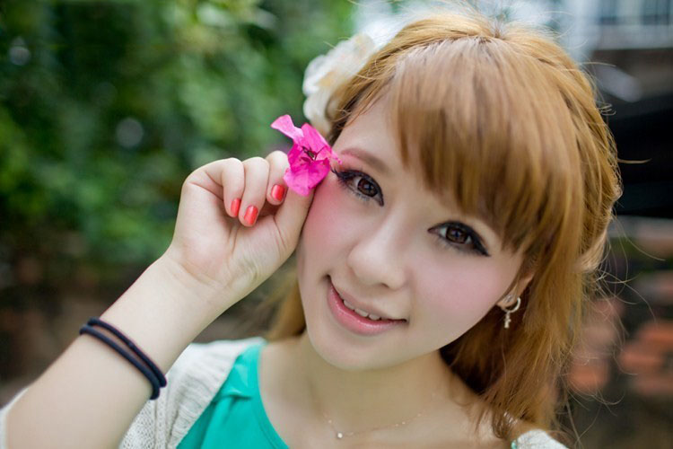 小清新美妞的悠闲生活