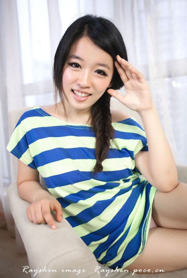 淘气宝贝的迷人私房照