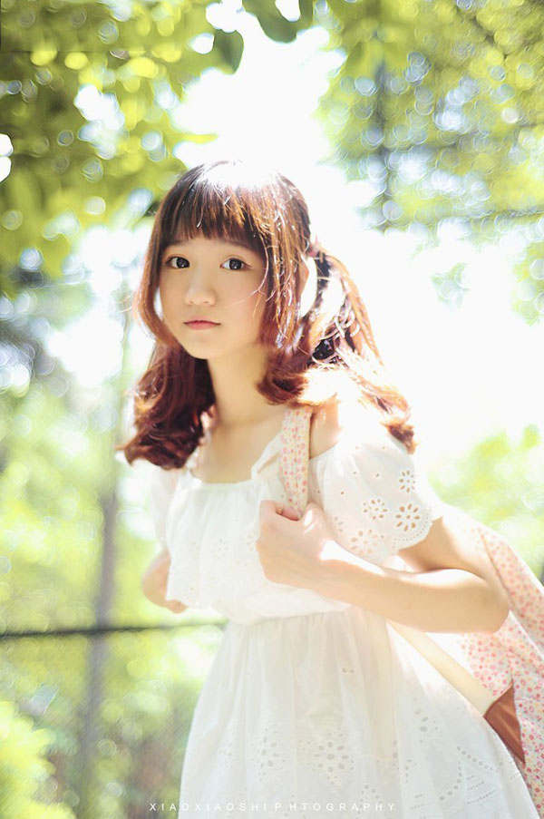 动物园里碰上的清纯美妞