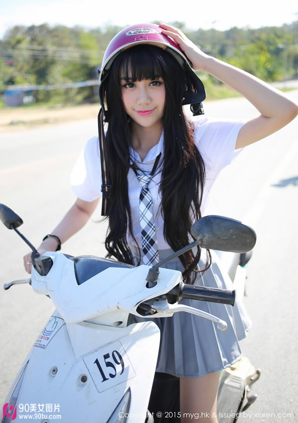 绝色机车妹子杨晓青郊游高清妩媚写真