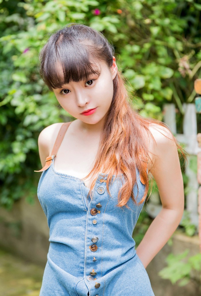 清纯小美眉的性感内衣写真