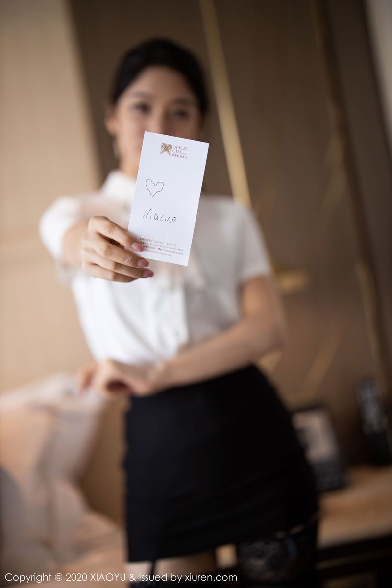 [XIAOYU语画界] 性感女神Angela小热巴黑丝吊袜职场OL澳门旅拍 Vol.258