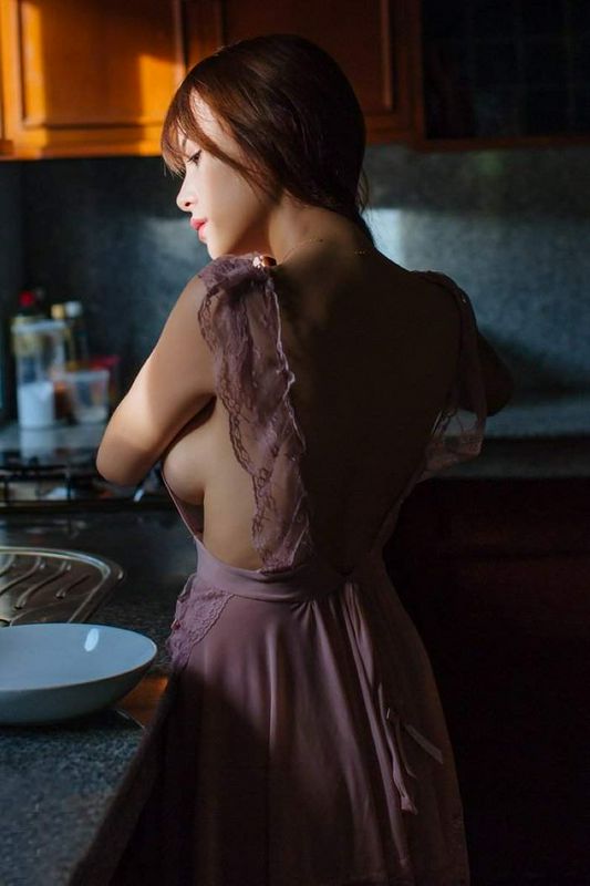 情趣性感夏美酱的羞处无遮掩