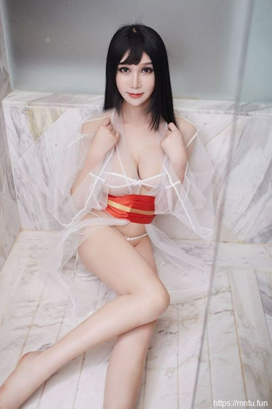 巨胸女王李宓儿半透视激情满分