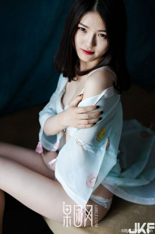 Girlt果团网TG.013初夏的蜜语