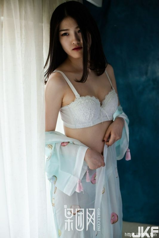 Girlt果团网TG.013初夏的蜜语