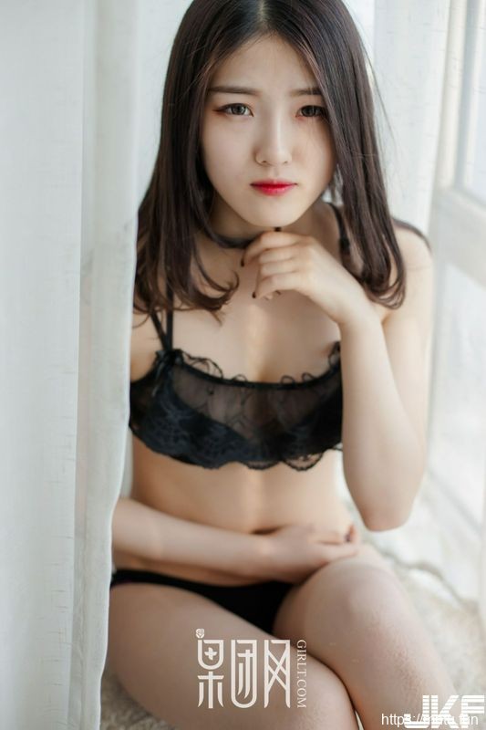 Girlt果团网TG.013初夏的蜜语