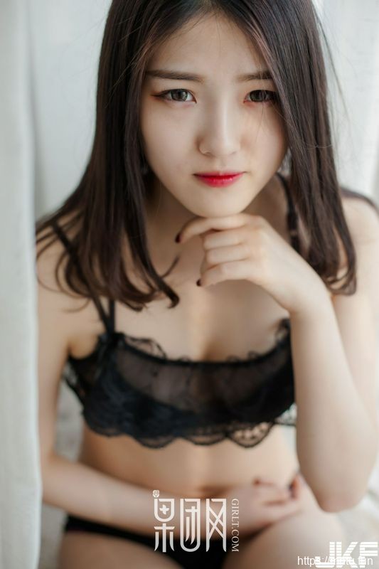 Girlt果团网TG.013初夏的蜜语