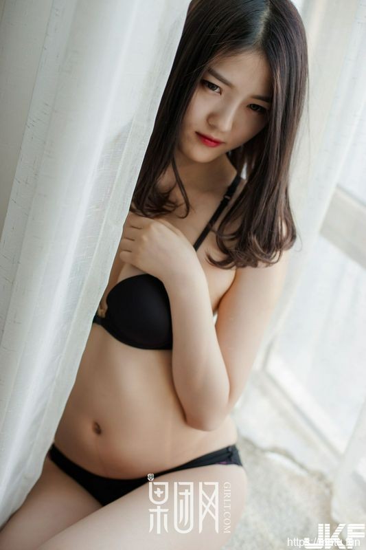 Girlt果团网TG.013初夏的蜜语