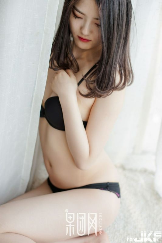 Girlt果团网TG.013初夏的蜜语