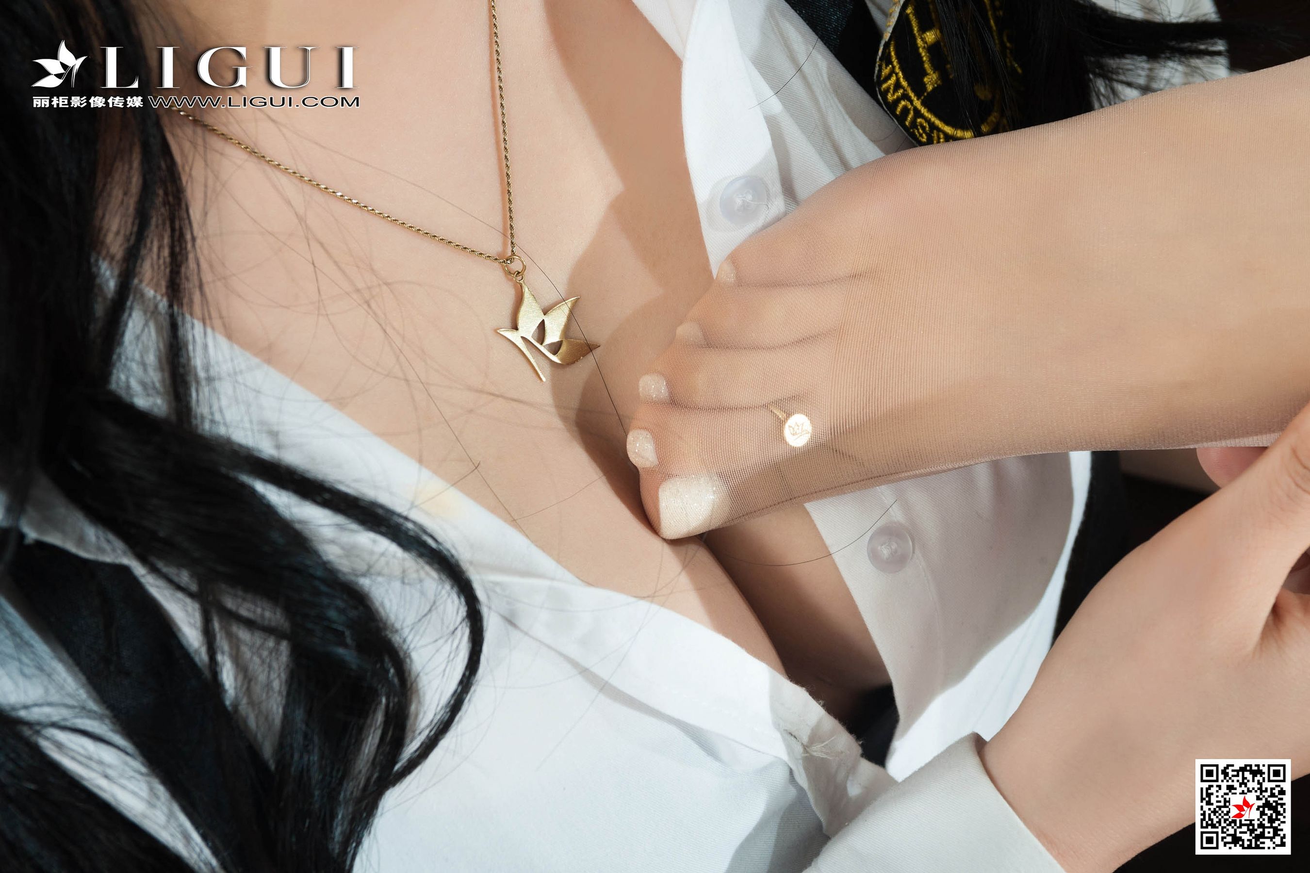 Model 然然&amp;文芮《双生学妹丝足诱惑》  [丽柜Ligui] 写真集