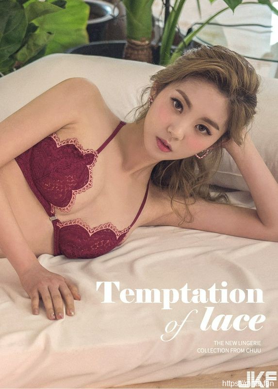 韩国内衣模特乐采垠三