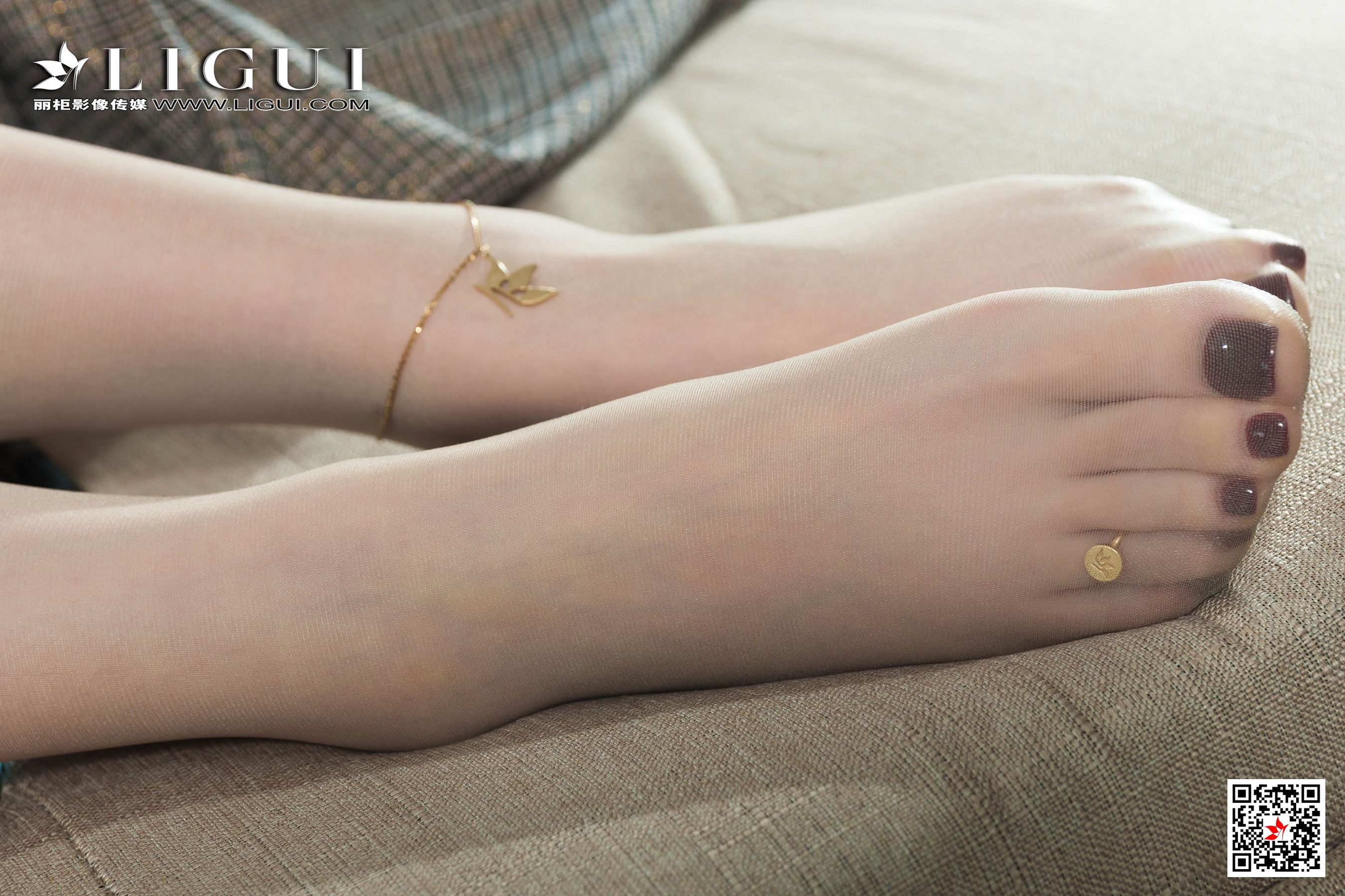 Model 阳阳&amp;洋洋《姐妹花丝足诱惑》 [丽柜Ligui] 写真集