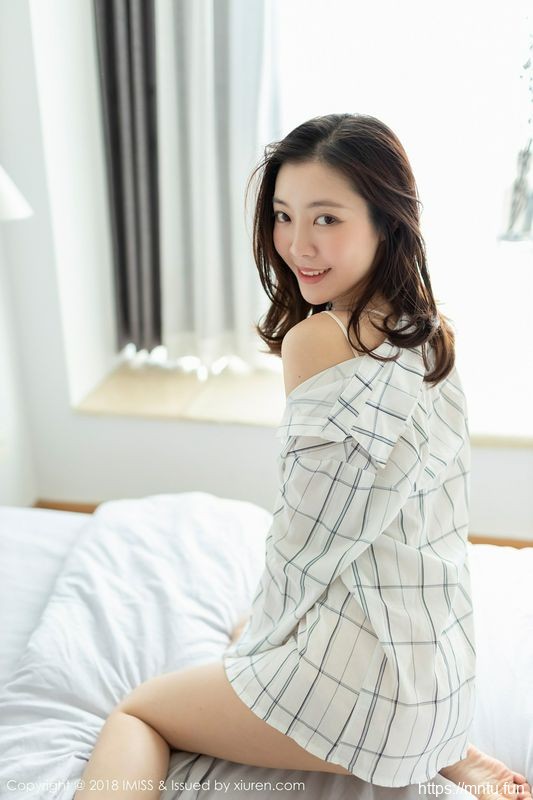 新人模特miya米雅衬衫丝袜袅娜身段