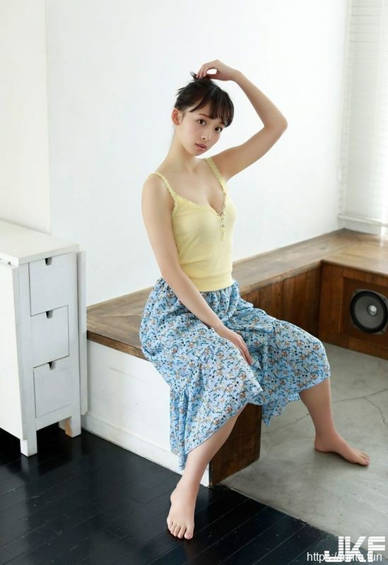 华村あすか水着・グラビア画像13