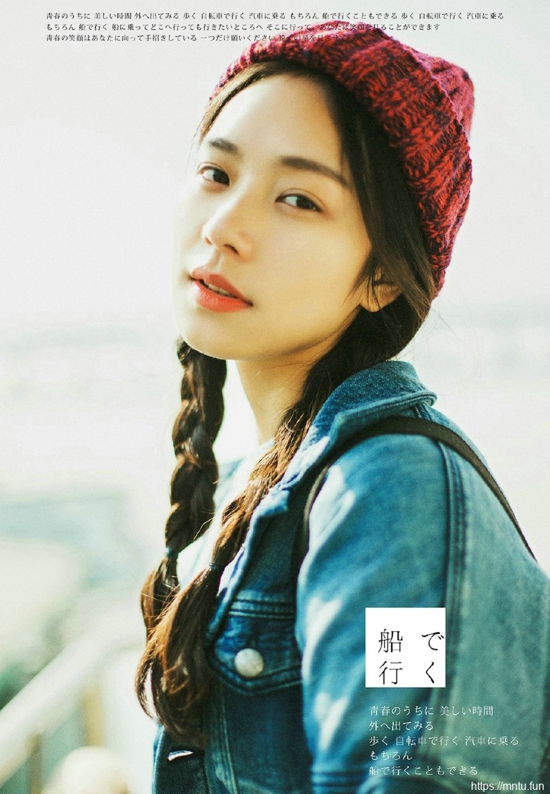 牛仔衣毛线帽美女复古情怀写真