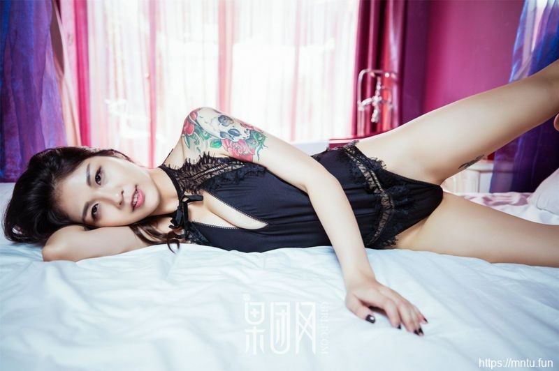 Girlt果团网No.031酸酱兔性感写真