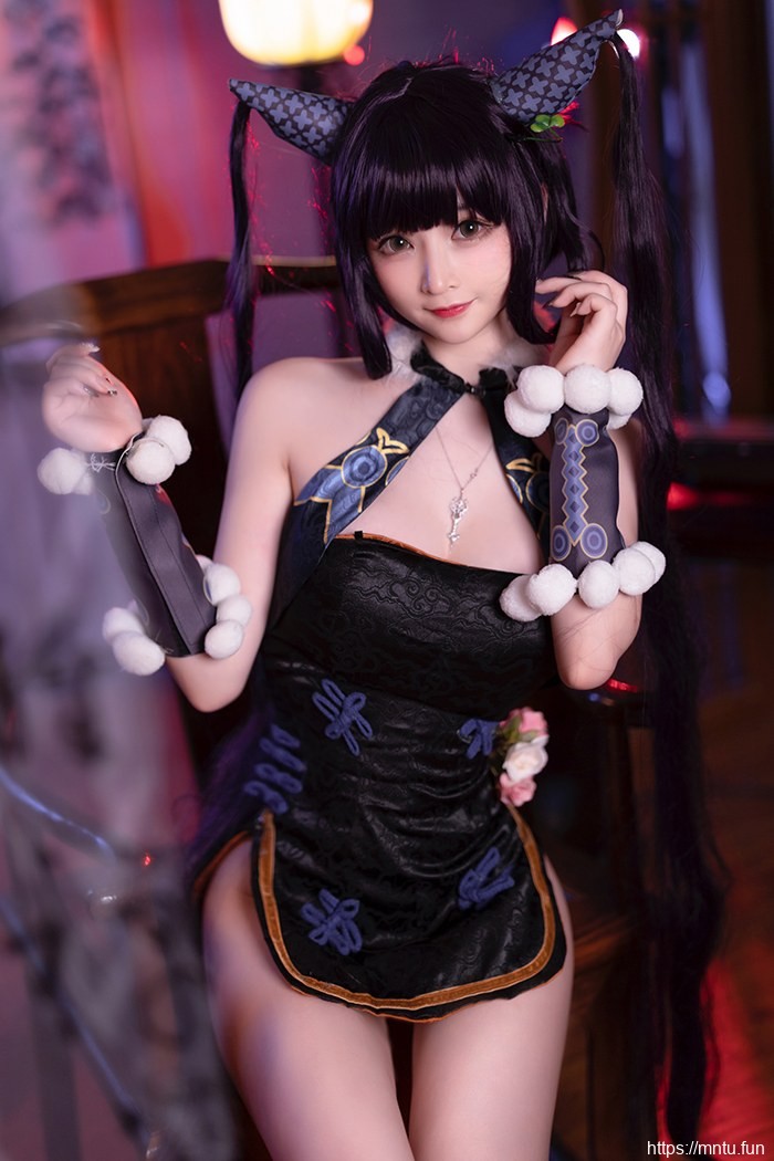 勾魂小妖叉子宝宝极品美腿很想舔舐