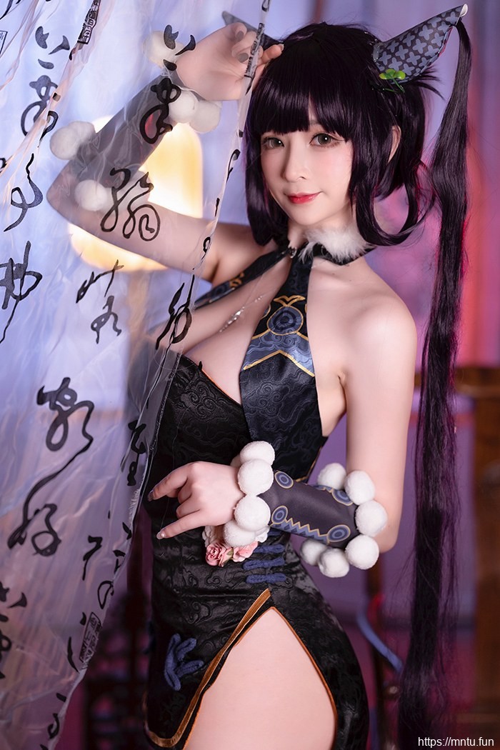 勾魂小妖叉子宝宝极品美腿很想舔舐