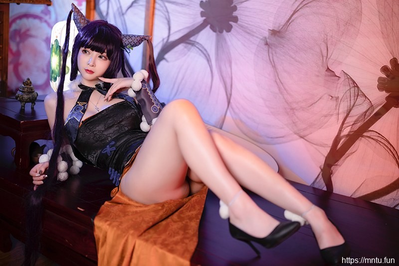 勾魂小妖叉子宝宝极品美腿很想舔舐